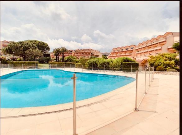 Antibes Secured Parc Velusine With Private Parking, Terrace, Pools And Tennis Courts. Exteriér fotografie